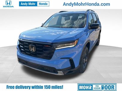 New 2025 Honda Pilot TrailSport