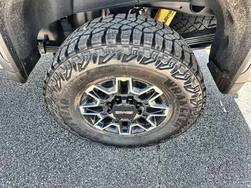 New 2026 GMC Sierra 2500 AT4X image 12