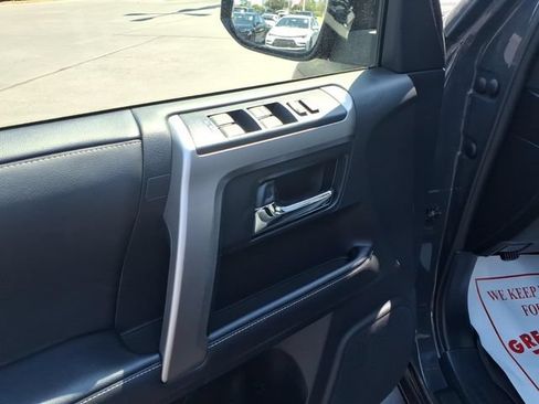 Used 2024 Toyota 4Runner SR5 Premium w/ Moonroof Package RWD image 17