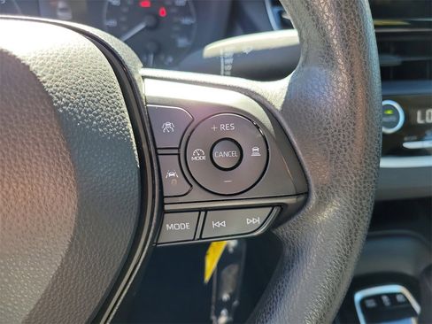 Used 2024 Toyota Corolla LE image 20