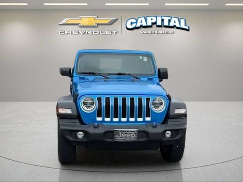 Used 2022 Jeep Wrangler Unlimited Sport AWD/4WD image 8