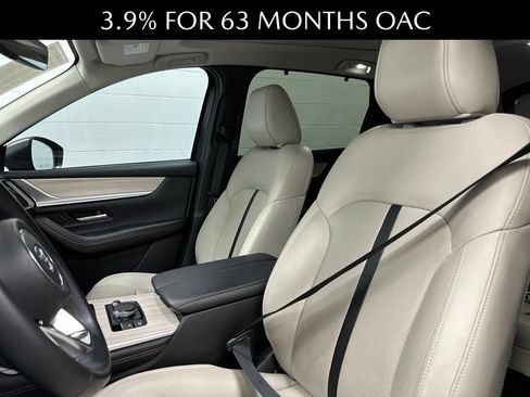 Certified 2024 MAZDA CX-90 Plug-In Hybrid w/ Premium Pkg AWD/4WD image 18