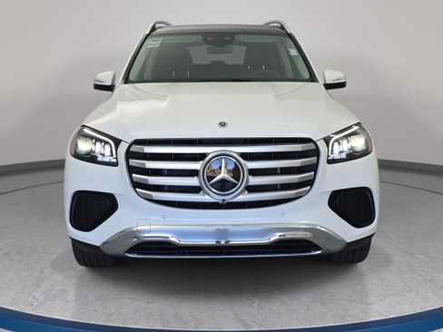 Certified 2024 Mercedes-Benz GLS 450 GLS 450 w/ Pinnacle Trim Package image 2
