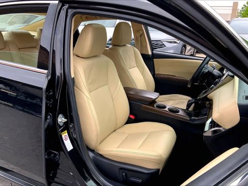 Used 2014 Toyota Avalon XLE Touring FWD image 9