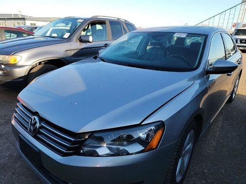 Used 2012 Volkswagen Passat 2.5 SE image 1