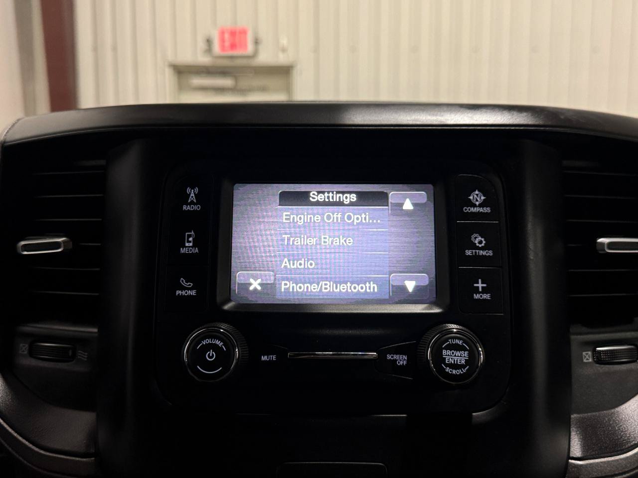 Used 2022 RAM 2500 Tradesman AWD/4WD image 39