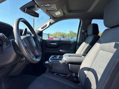 Used 2023 Chevrolet Silverado 1500 Custom Trail Boss w/ LPO, Dark Essentials Package image 13