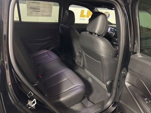 New 2026 Jeep Cherokee Overland image 27