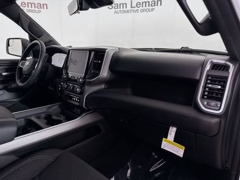 New 2026 RAM 1500 Express AWD/4WD image 26