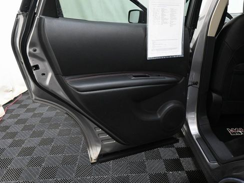 Used 2011 Nissan Rogue SV w/ SL Pkg image 21