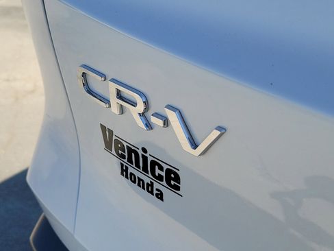 Used 2024 Honda CR-V EX-L image 10