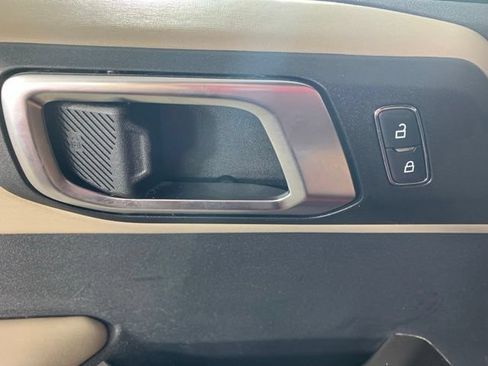 Used 2022 Ford Bronco Wildtrak AWD/4WD image 33