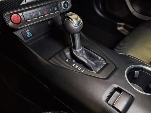 Used 2025 Ford Mustang Premium RWD image 8