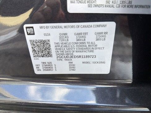 Used 2024 Chevrolet Silverado 1500 High Country w/ Z71 Off-Road Package image 21