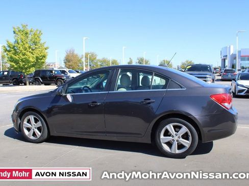 Used 2015 Chevrolet Cruze LT image 4