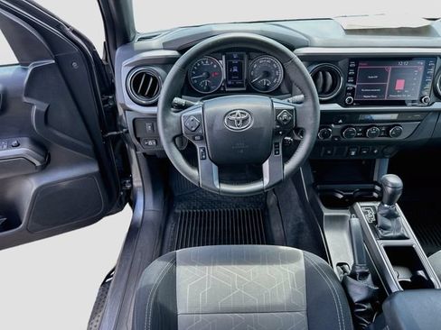 Used 2021 Toyota Tacoma TRD Off-Road AWD/4WD image 17