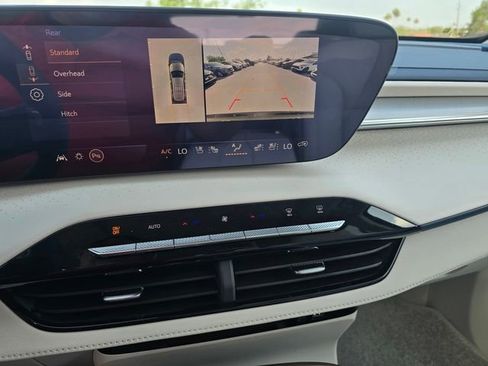 New 2026 Buick Enclave Avenir w/ Super Cruise Package FWD image 21