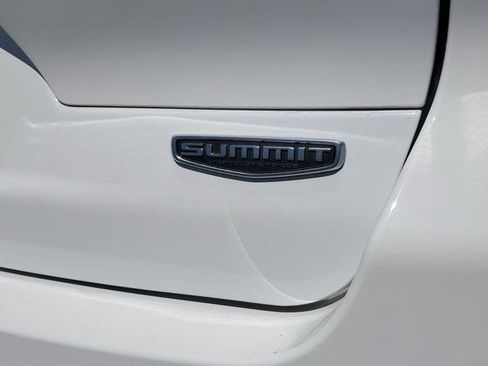 Certified 2023 Jeep Grand Cherokee L Summit w/ Luxury Tech Group V image 9