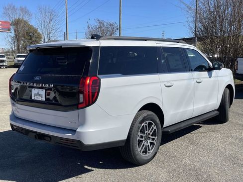 New 2026 Ford Expedition Max Active image 3