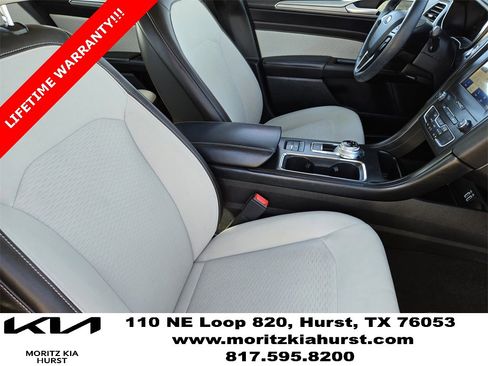 Used 2020 Ford Fusion SE w/ Equipment Group 151A image 19
