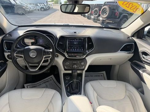Used 2020 Jeep Cherokee Limited AWD/4WD image 14