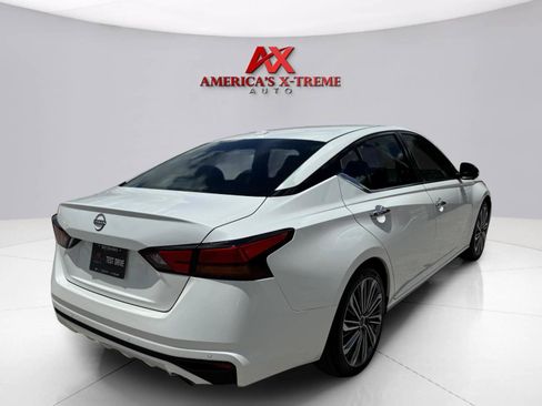 Used 2023 Nissan Altima 2.5 SL FWD image 6