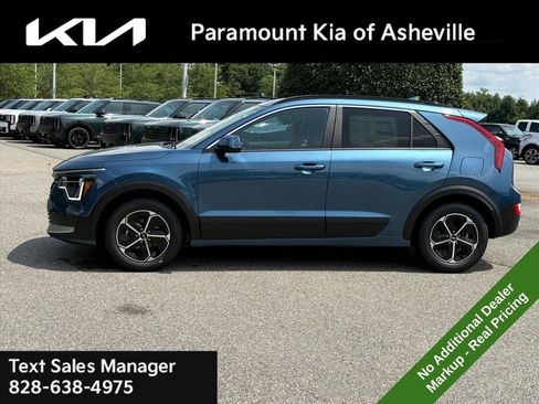 New 2026 Kia Niro EX FWD image 3