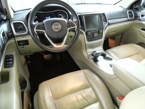 Used 2014 Jeep Grand Cherokee Limited image 4