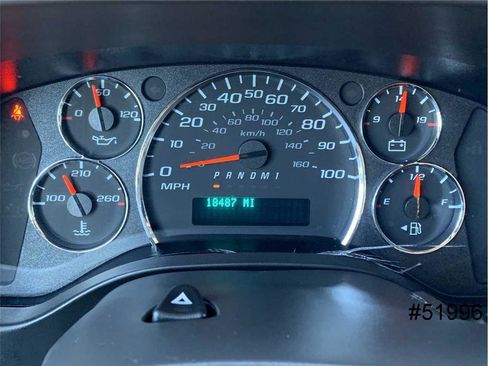 Used 2023 GMC Savana 2500 w/ Driver Convenience Package image 29