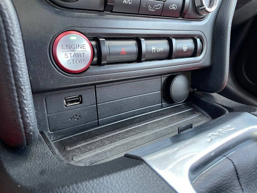 Used 2019 Ford Mustang GT RWD image 18