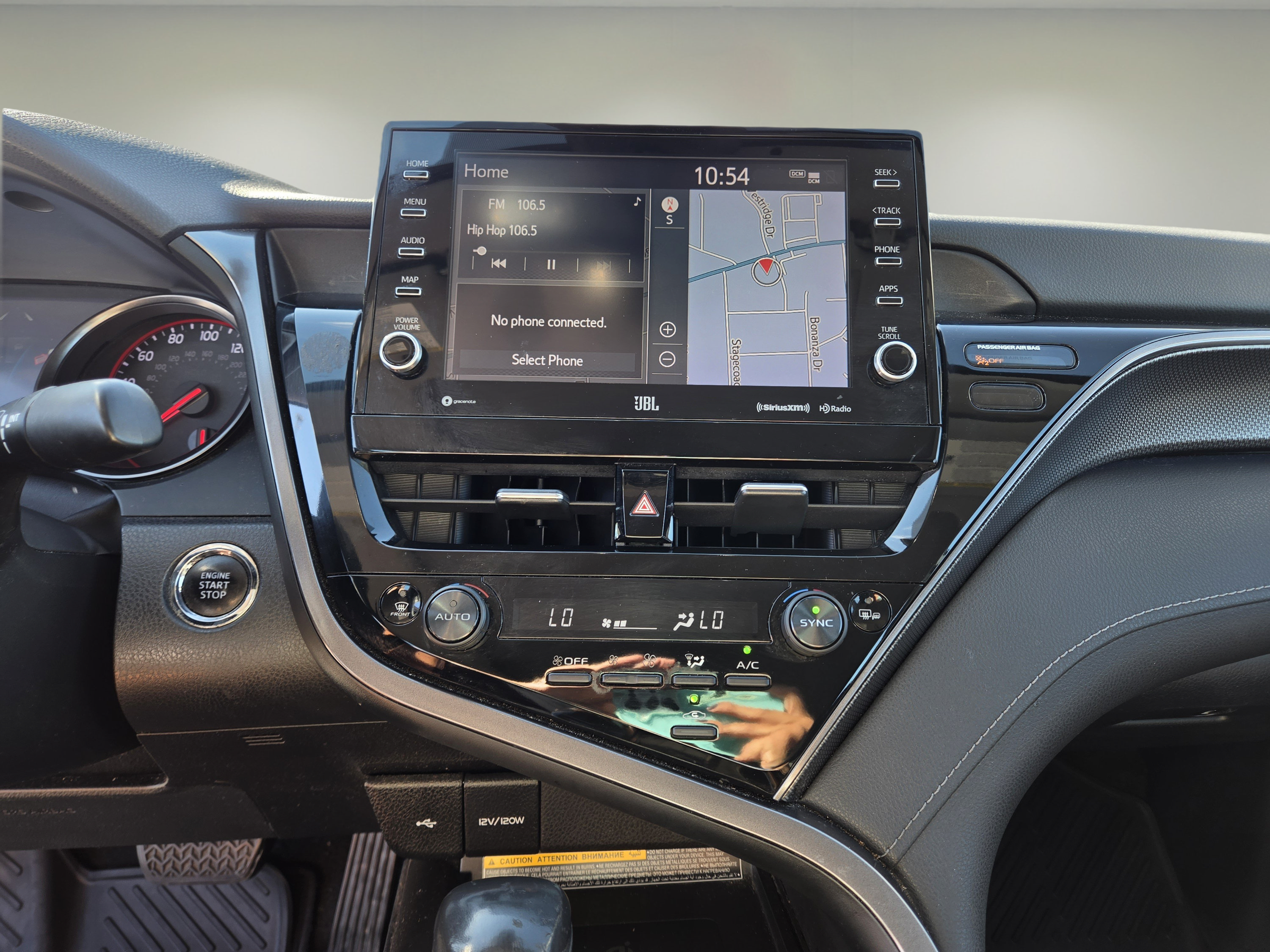 Used 2021 Toyota Camry XSE w/ Navigation Package FWD image 14
