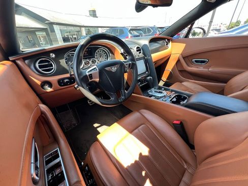 Used 2014 Bentley Continental GT image 15