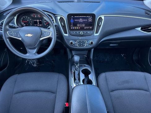 Used 2024 Chevrolet Malibu LT image 16