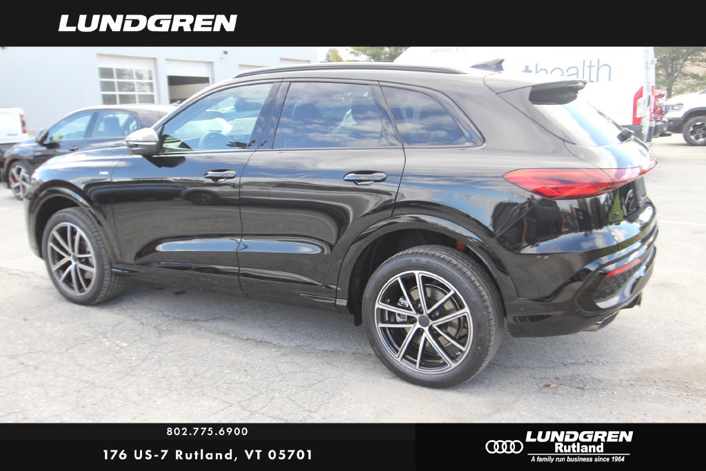 New 2026 Audi Q5 Premium Plus AWD/4WD image 4