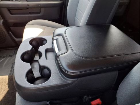 Used 2024 RAM 1500 Classic SLT RWD image 16