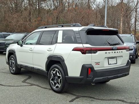 New 2026 Subaru Outback Touring image 5