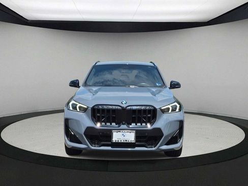 Used 2023 BMW X1 xDrive28i w/ Premium Package AWD/4WD image 3