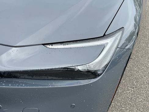 New 2026 Toyota Prius Plug-In Hybrid image 11