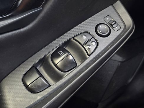 Used 2025 Nissan Sentra S FWD image 23