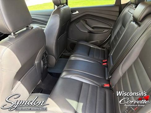 Used 2018 Ford Escape SEL AWD/4WD image 16