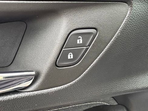 Used 2023 Chevrolet TrailBlazer ACTIV w/ Convenience Package FWD image 13