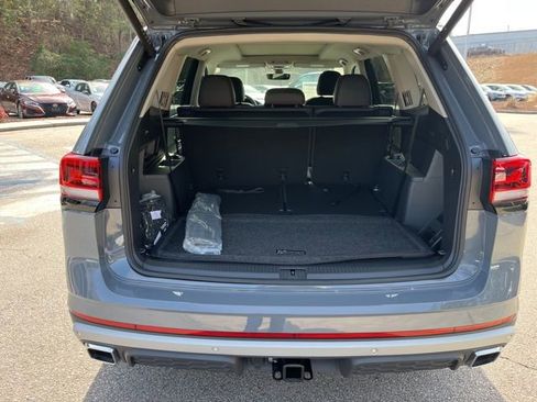 New 2026 Volkswagen Atlas Peak Edition image 21