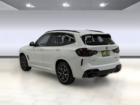 Used 2024 BMW X3 xDrive30i w/ Premium Package image 2