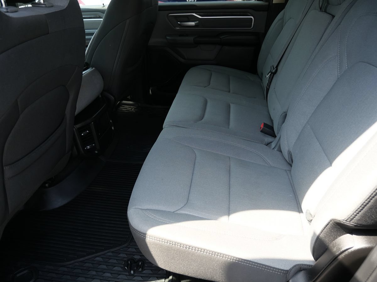Used 2020 RAM 1500 Big Horn AWD/4WD image 19