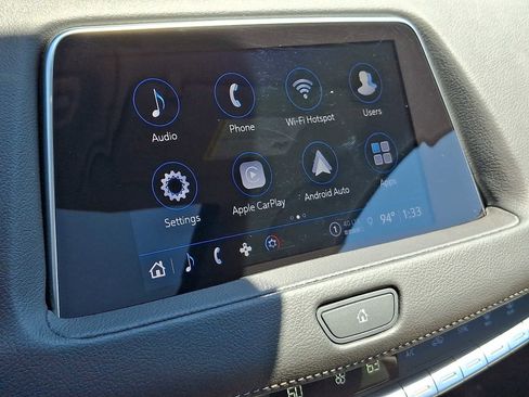 Used 2023 Cadillac XT4 Premium Luxury w/ Cold Weather Package FWD image 27