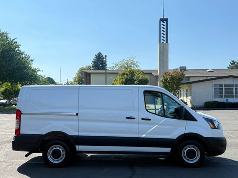 Used 2020 Ford Transit 150 Low Roof RWD image 7