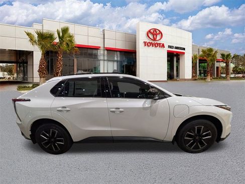 Used 2026 Toyota bZ image 4
