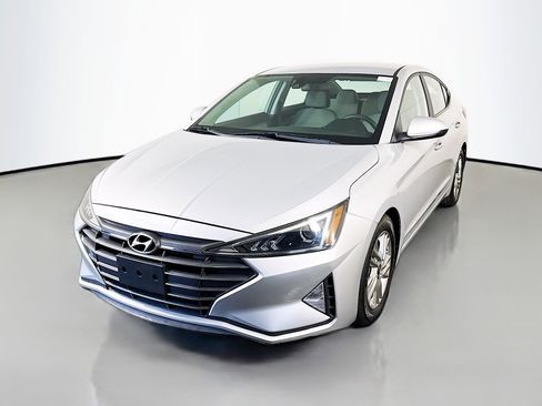 Used 2019 Hyundai Elantra SEL image 4