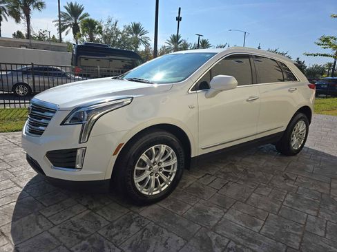 Used 2017 Cadillac XT5 FWD image 8