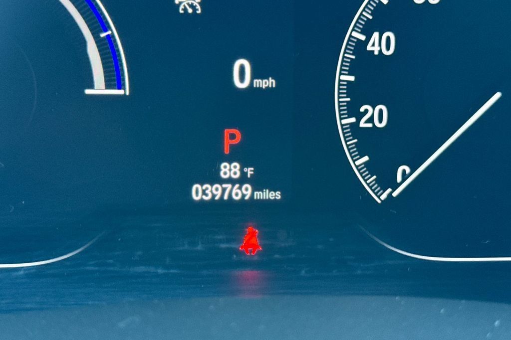 Used 2022 Honda Accord Touring image 30